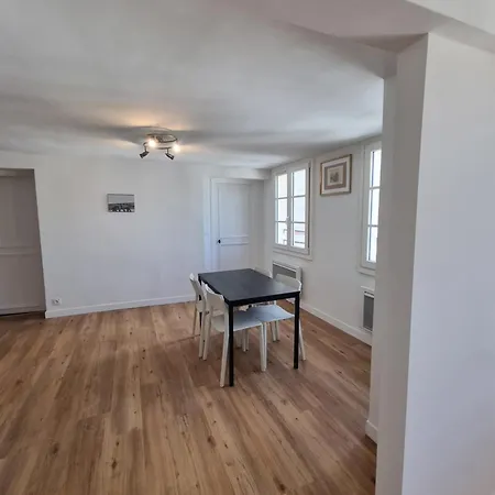 Beau 4 Pieces Au Coeur De Apartament
