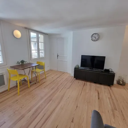 Beau 4 Pieces Au Coeur De Apartament